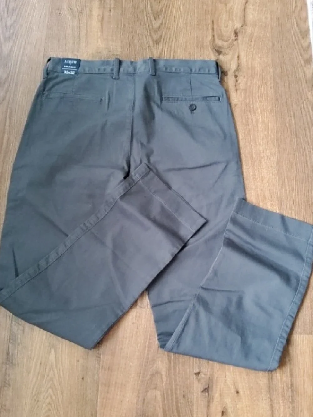 Men's J. Crew Gray Chino Straight Leg Pants 32 x 32 NWT